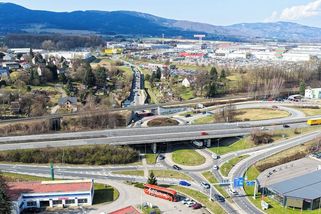 Řidiče čeká na průtahu Libercem od července další omezení - Novinky